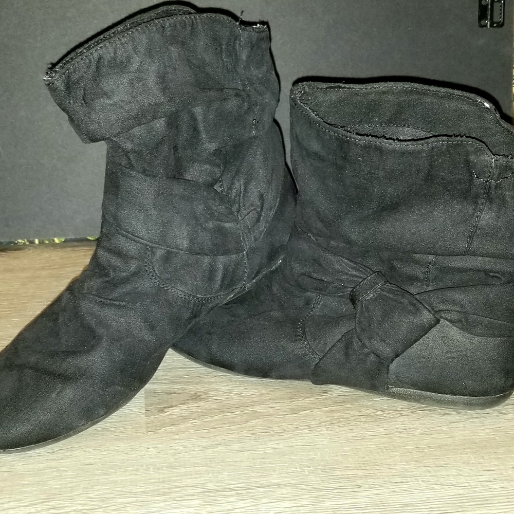 Black Booties